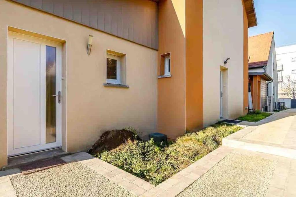 Studio Duplex - Le Garden - 10 Mn Disney Lägenhet Bailly-Romainvilliers Exteriör bild